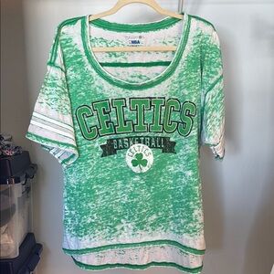 NBA Celtics Green and White Short Sleeve Tee